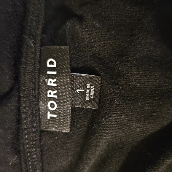 SALE - ​PLUS-Torrid Super Soft Black Short Sleeve Maxi Dress - Picture 4 of 4